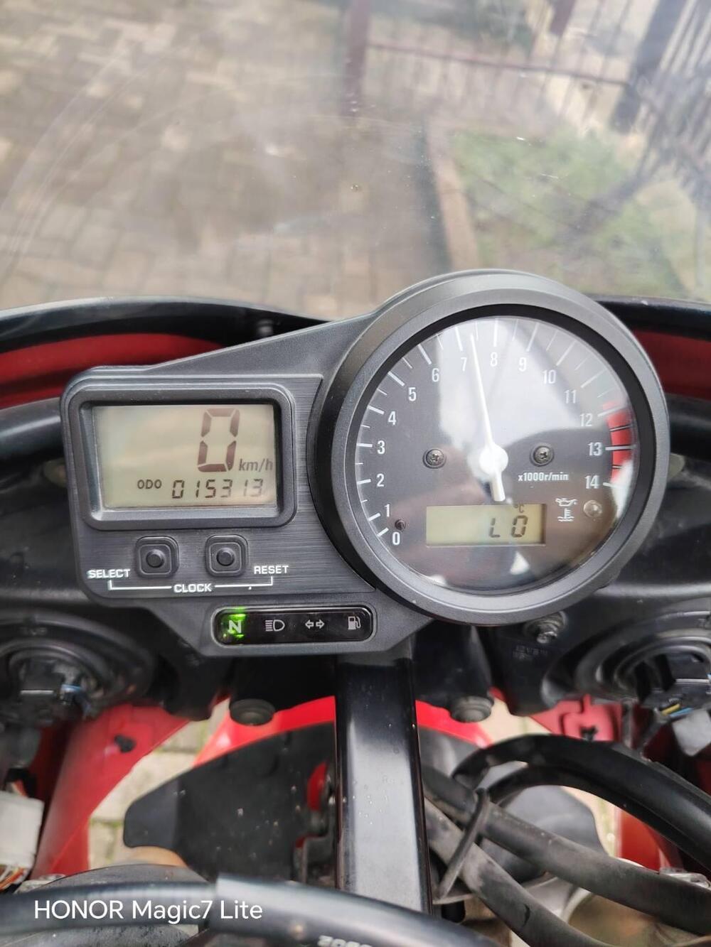 Yamaha YZF R1 (1998 - 99) (6)