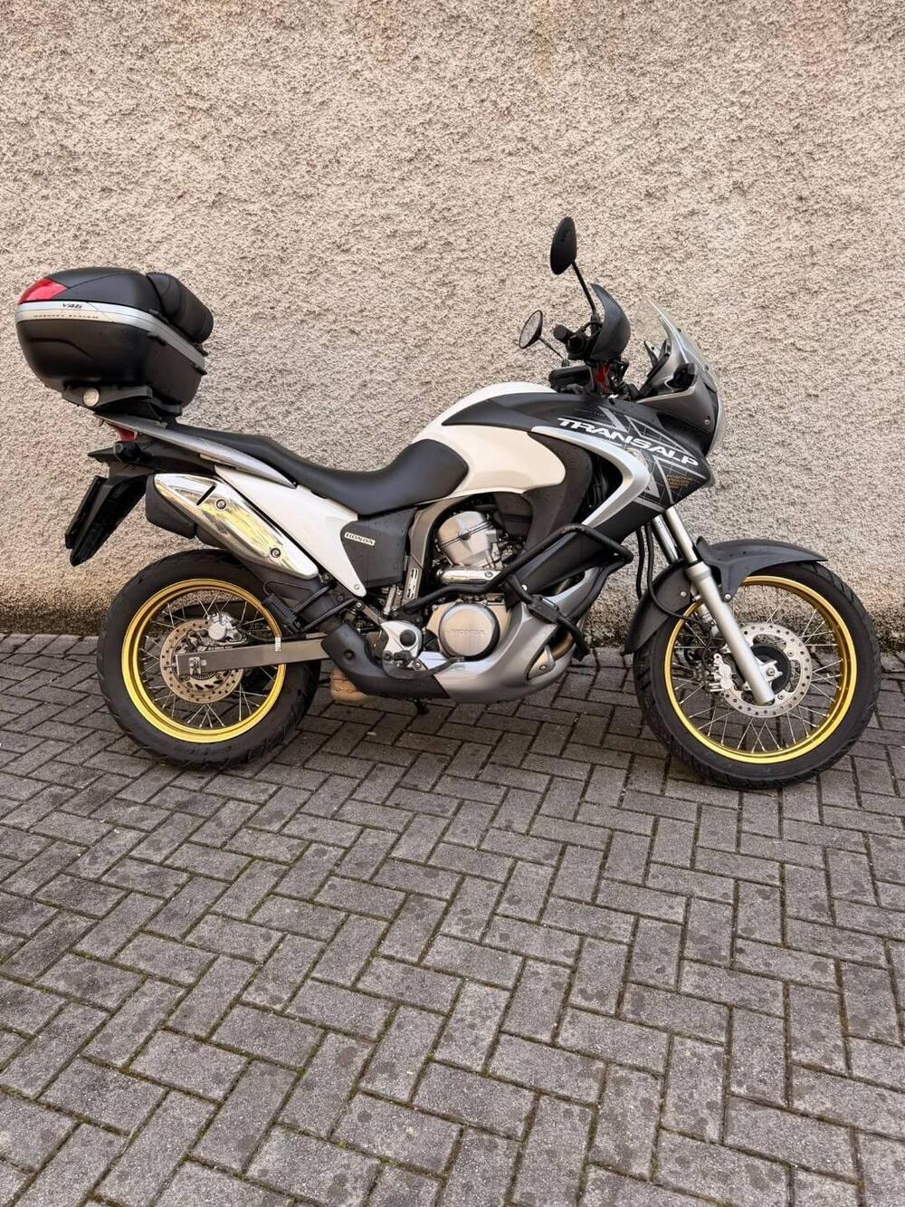 Honda Transalp XL 700 V (2007 - 2013) (3)