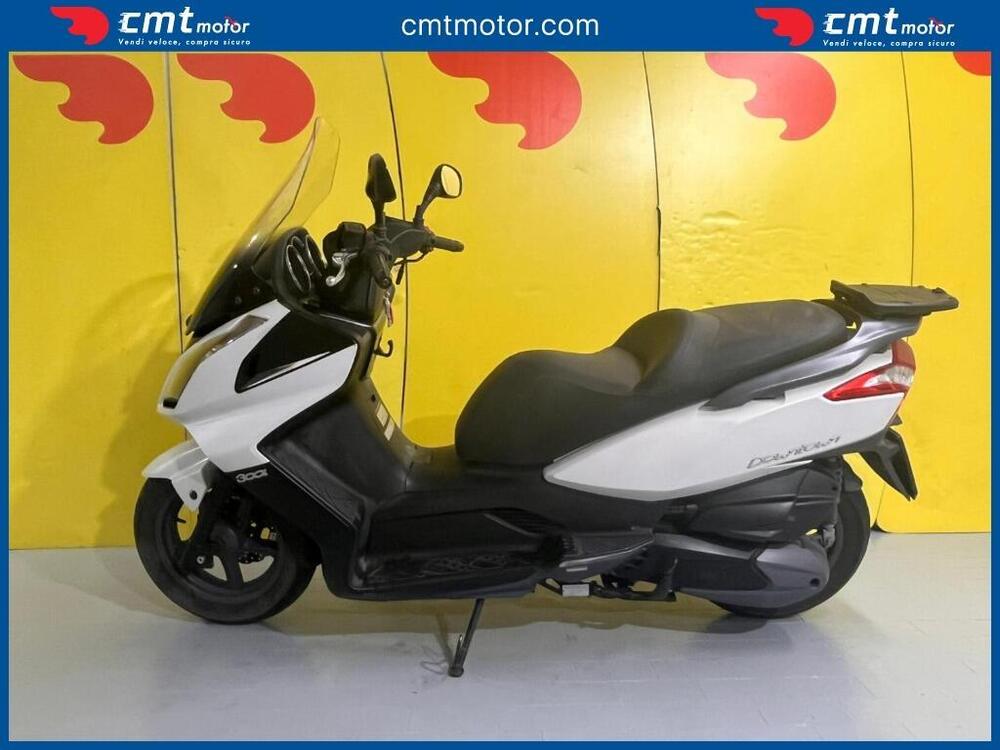 Kymco Downtown 300i (2009 - 17) (3)