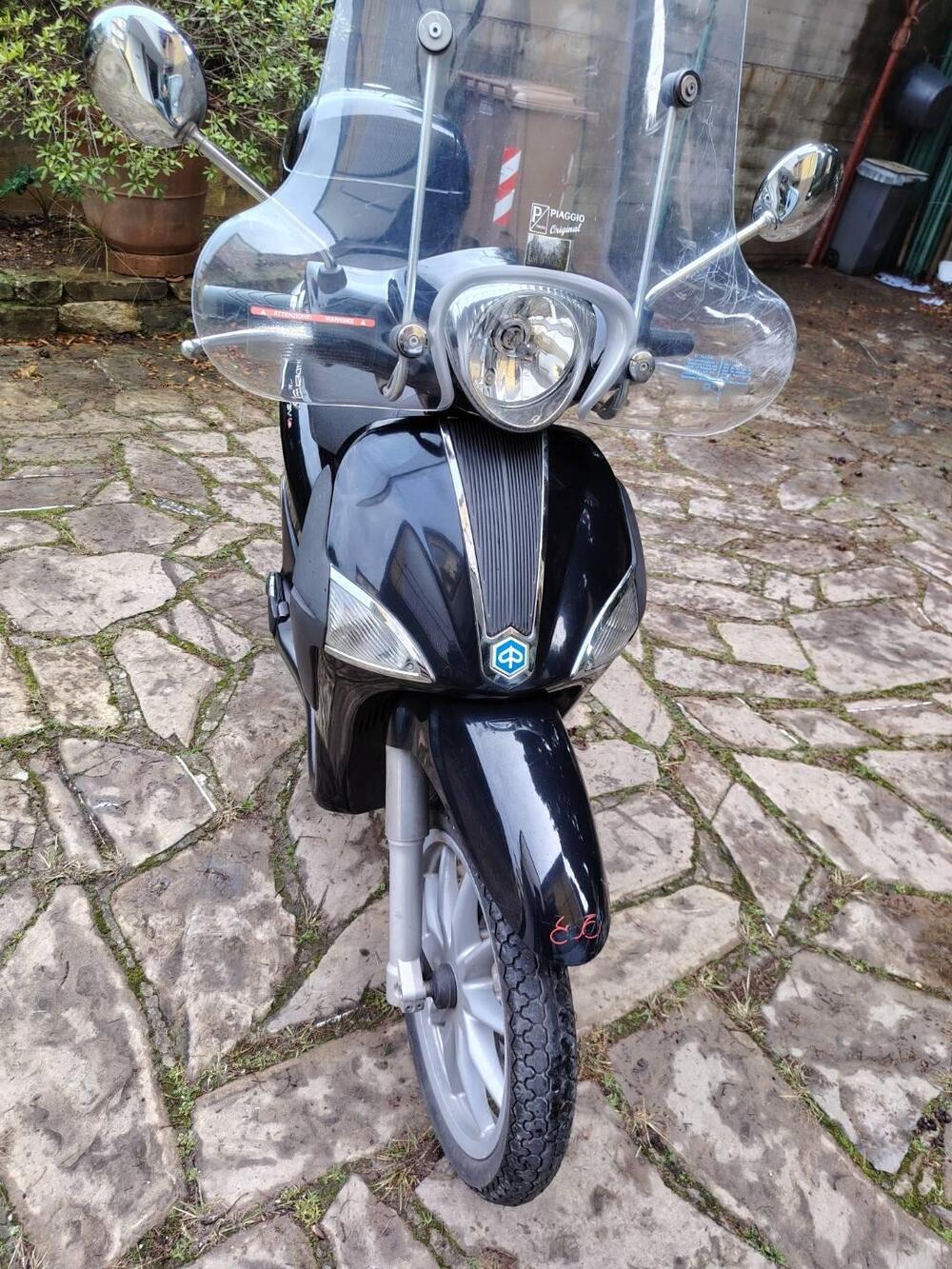 Piaggio Liberty 150 4T (2008 - 13) (4)