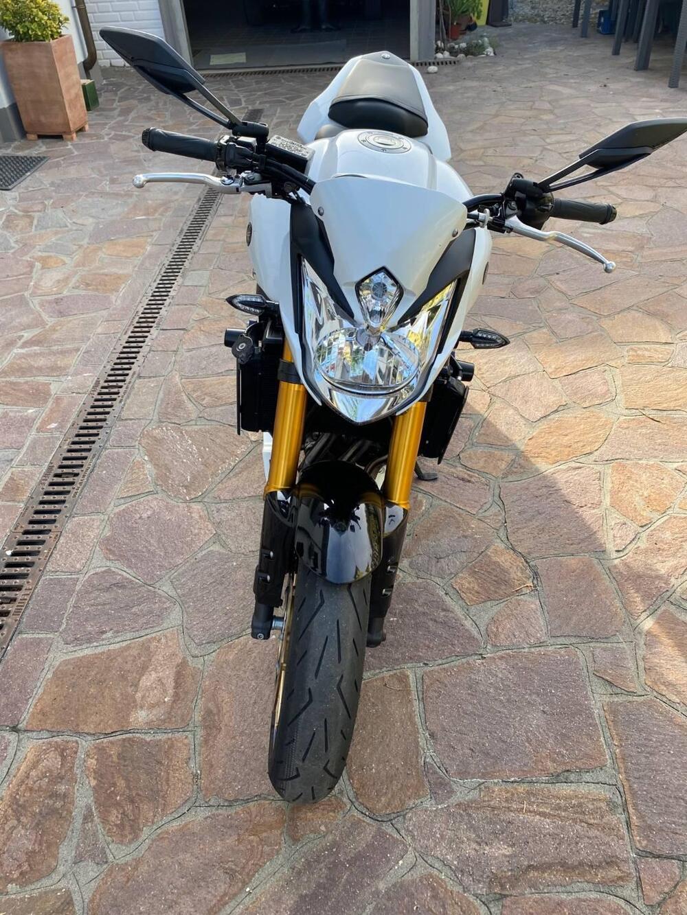 Yamaha FZ8 (2010 - 12) (5)