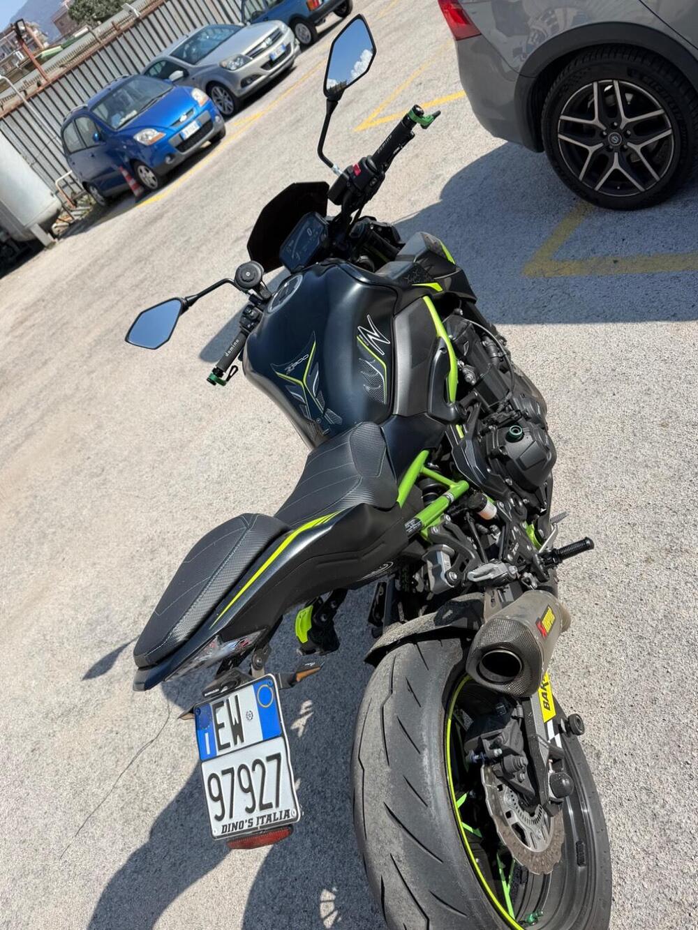 Kawasaki Z 900 (2021 - 24) (9)