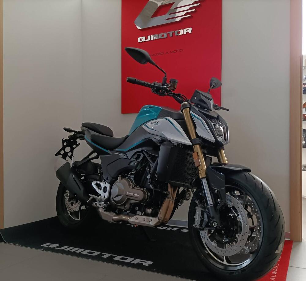 QJ Motor SRK 600 (2025 - 26) (3)