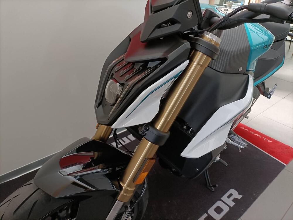 QJ Motor SRK 600 (2025 - 26) (5)