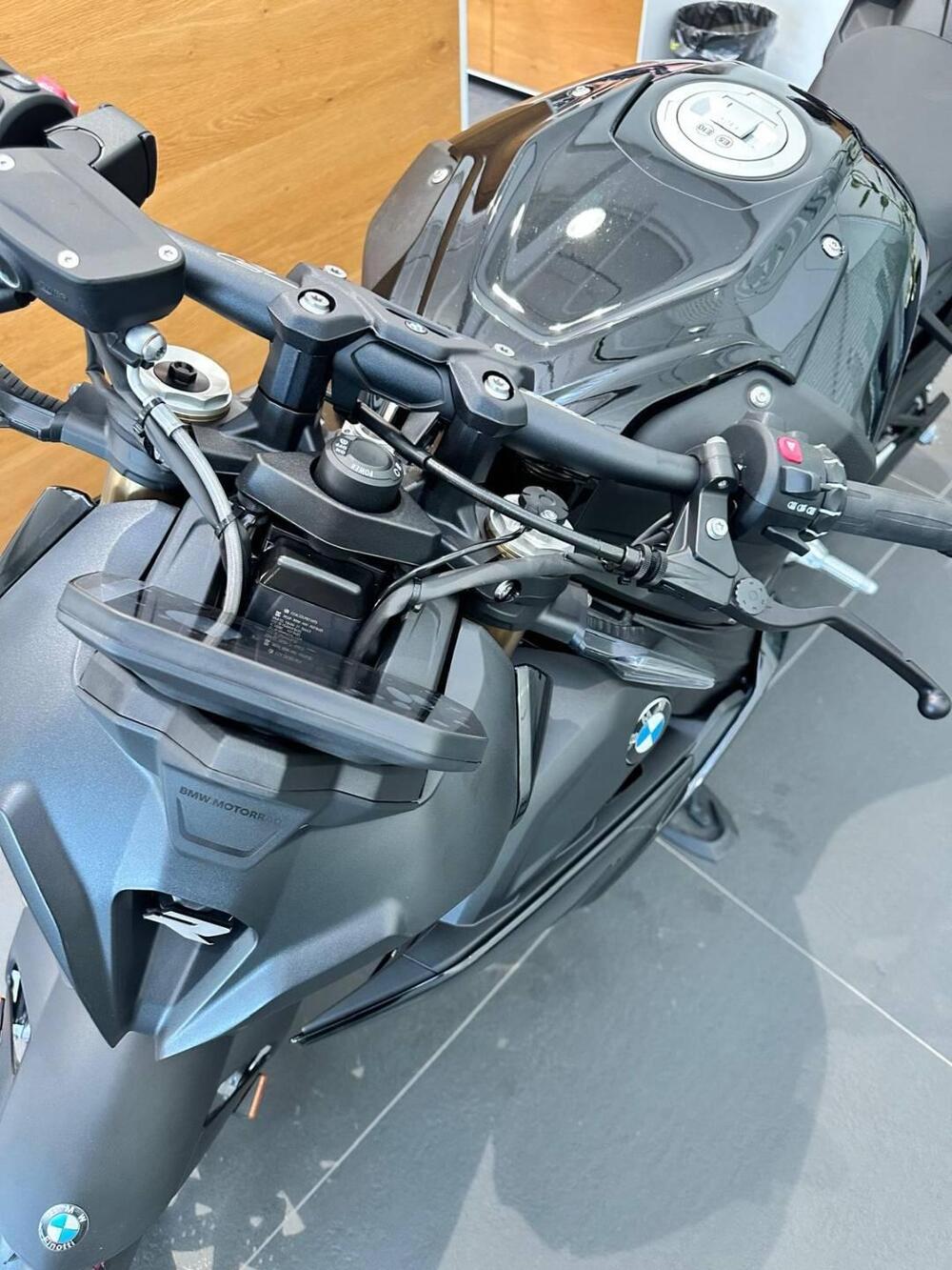 Bmw S 1000 R (2025 - 26) (4)