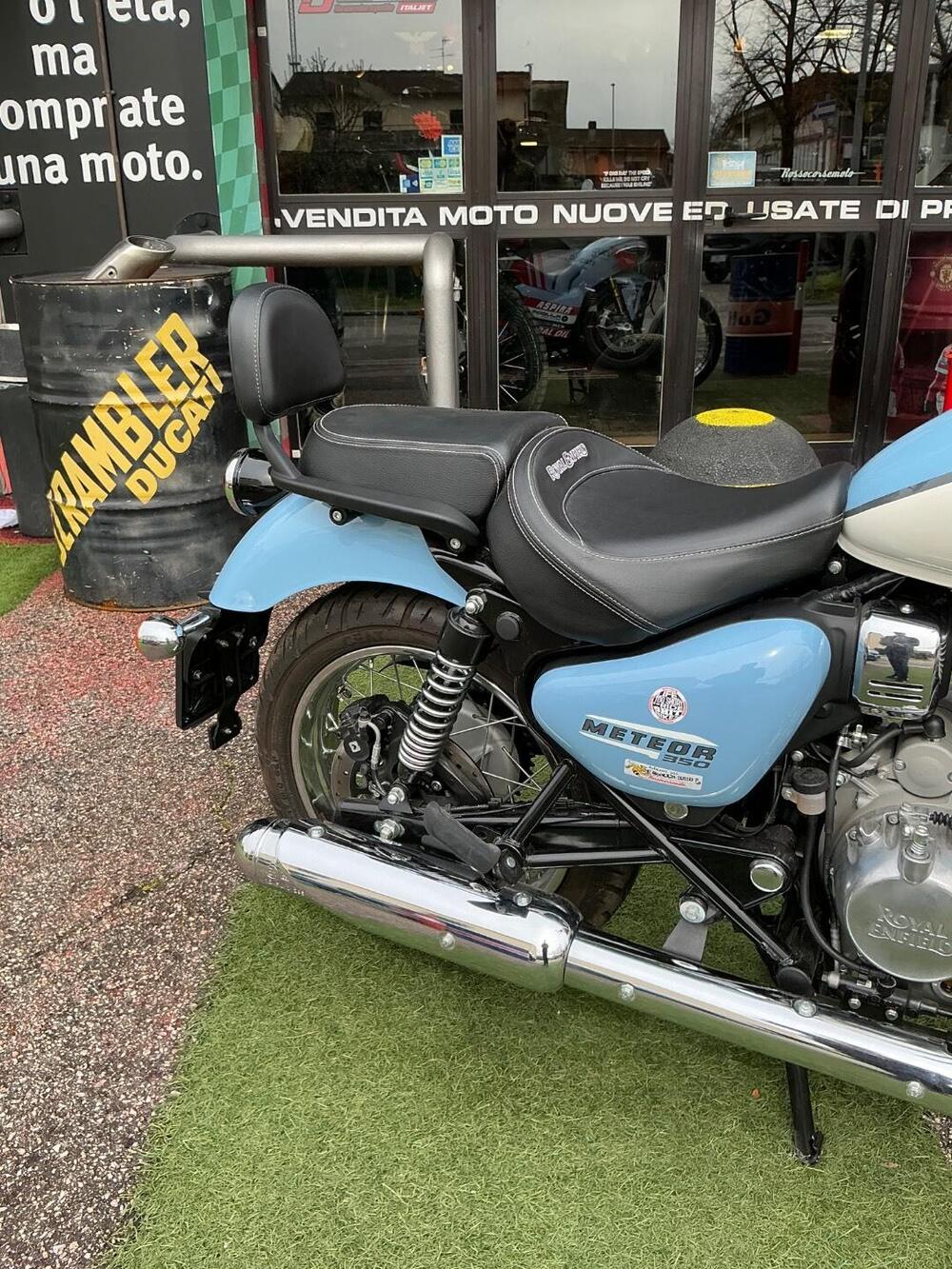 Royal Enfield Meteor 350 Aurora (2024 - 26) (7)