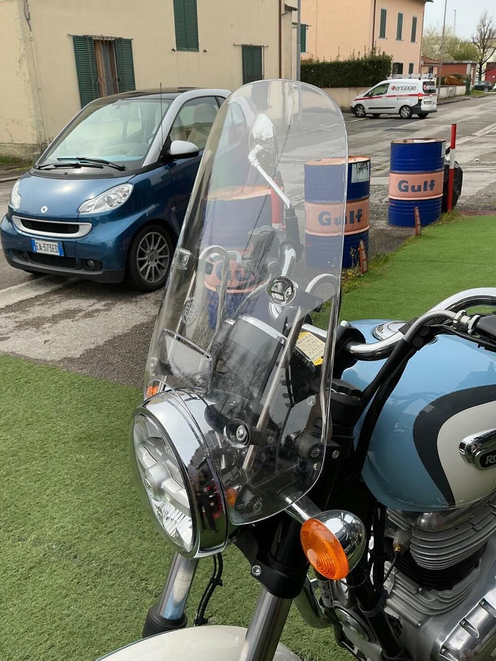 Royal Enfield Meteor 350 Aurora (2024 - 26) (12)