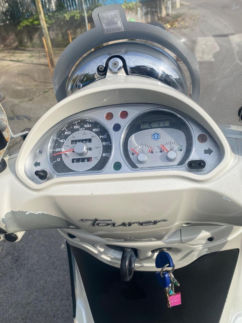 Piaggio Beverly 300 i.e. (2010 - 16)