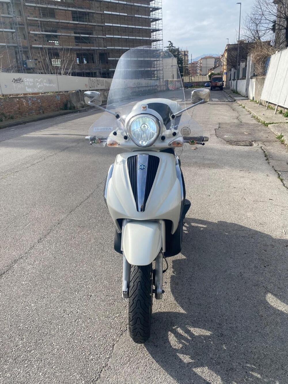 Piaggio Beverly 300 i.e. (2010 - 16) (5)