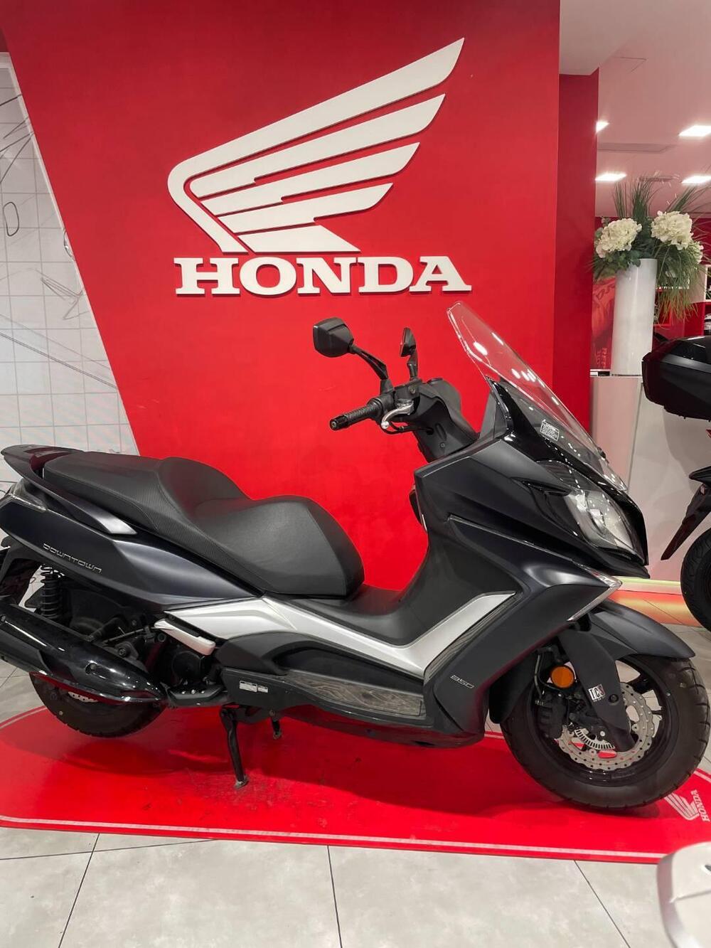 Kymco Downtown 350i TCS (2021 - 25) (2)