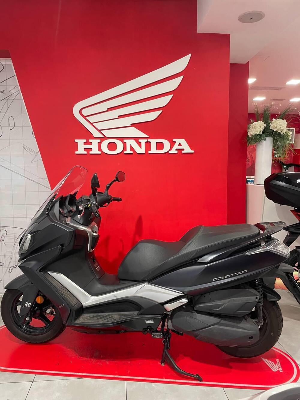 Kymco Downtown 350i TCS (2021 - 25) (5)