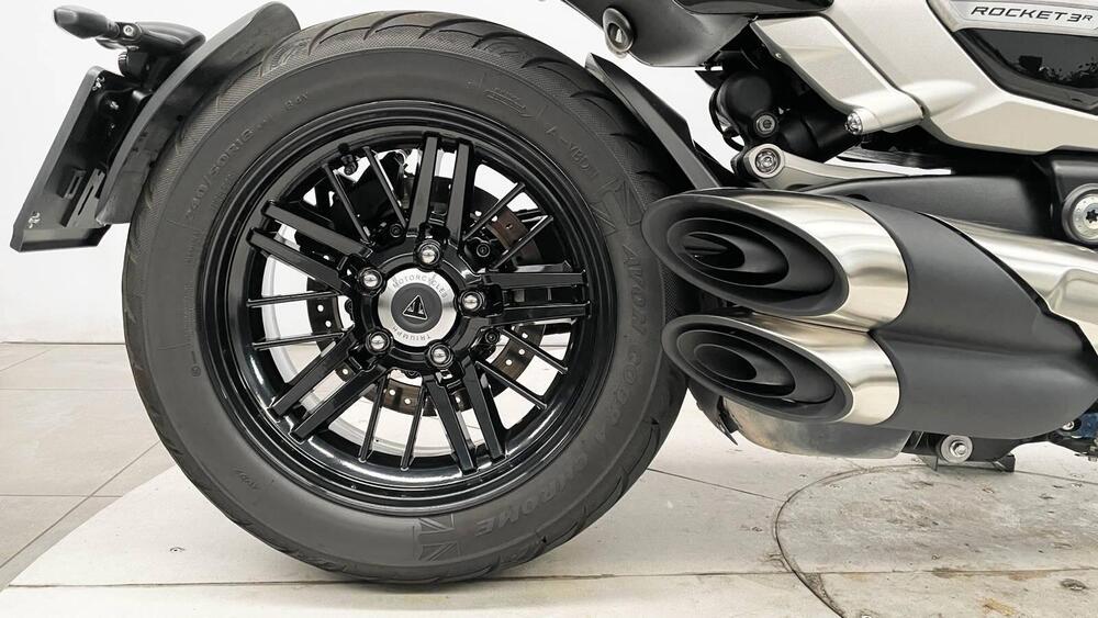 Triumph Rocket 3 R (2021 - 24) (3)
