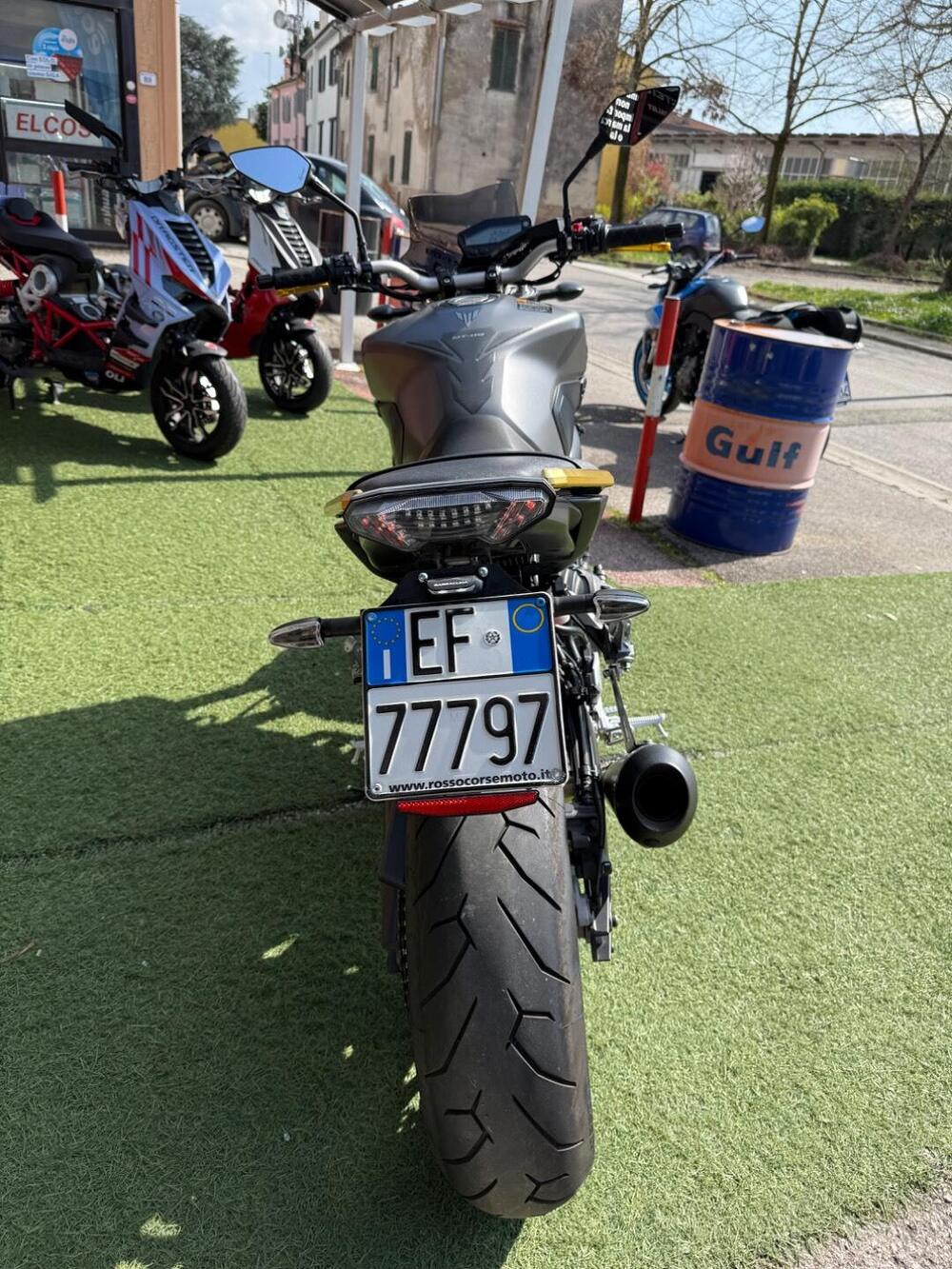 Yamaha MT-09 ABS (2016) (6)