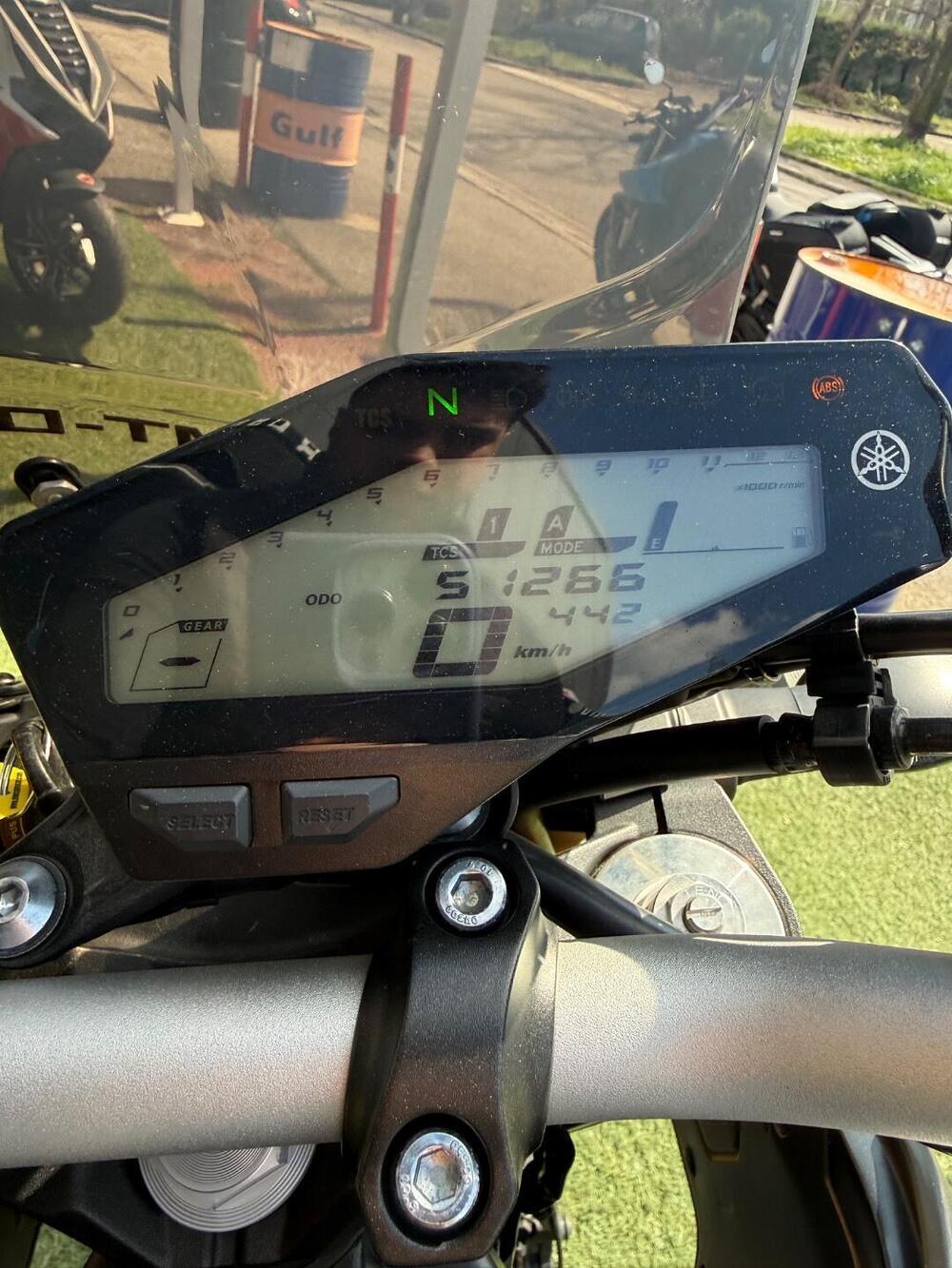 Yamaha MT-09 ABS (2016) (5)