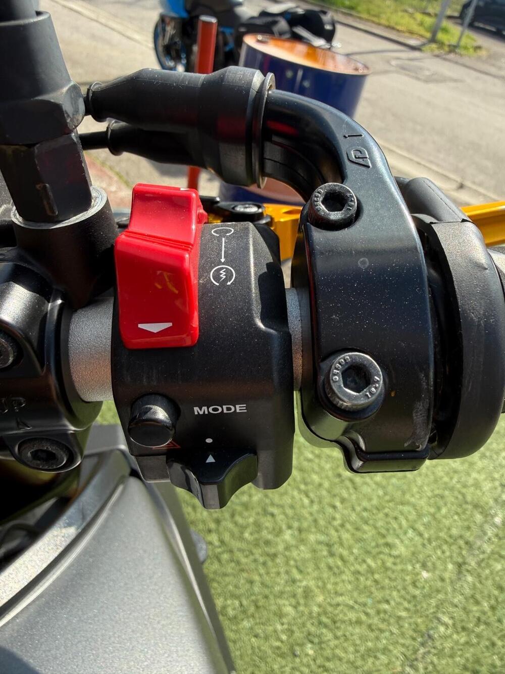 Yamaha MT-09 ABS (2016) (13)