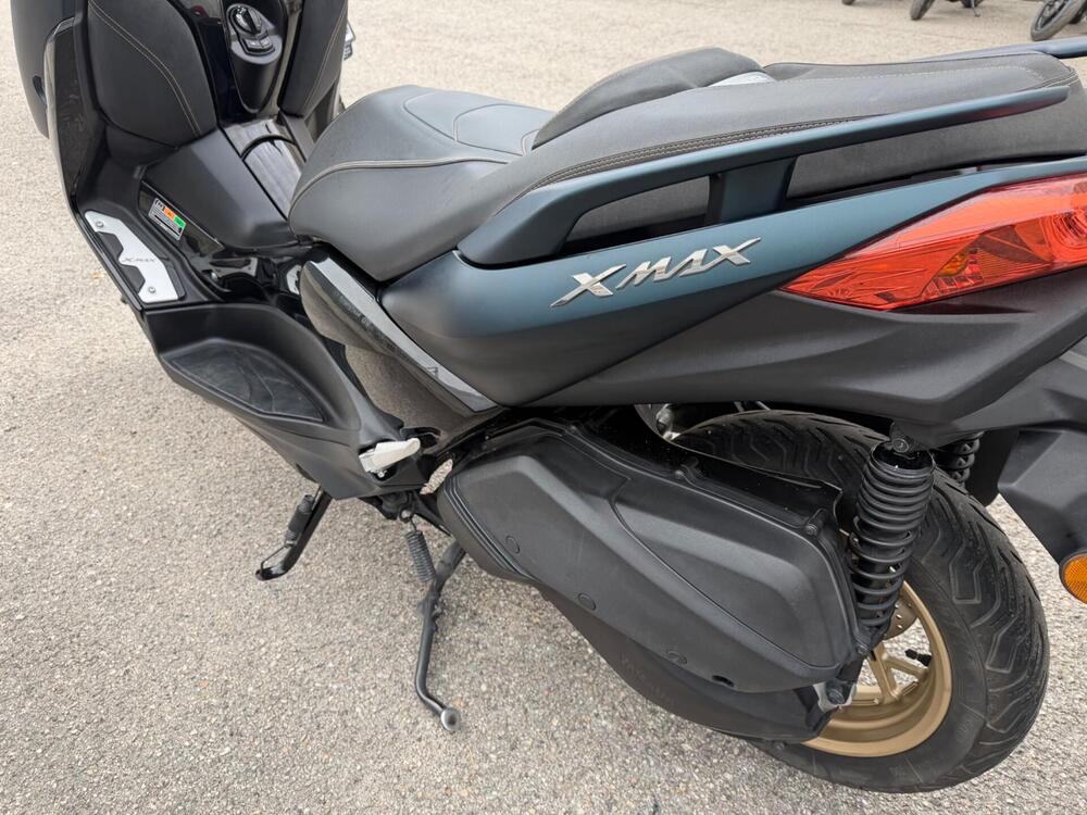 Yamaha X-Max 300 Tech Max (2021 - 24) (6)