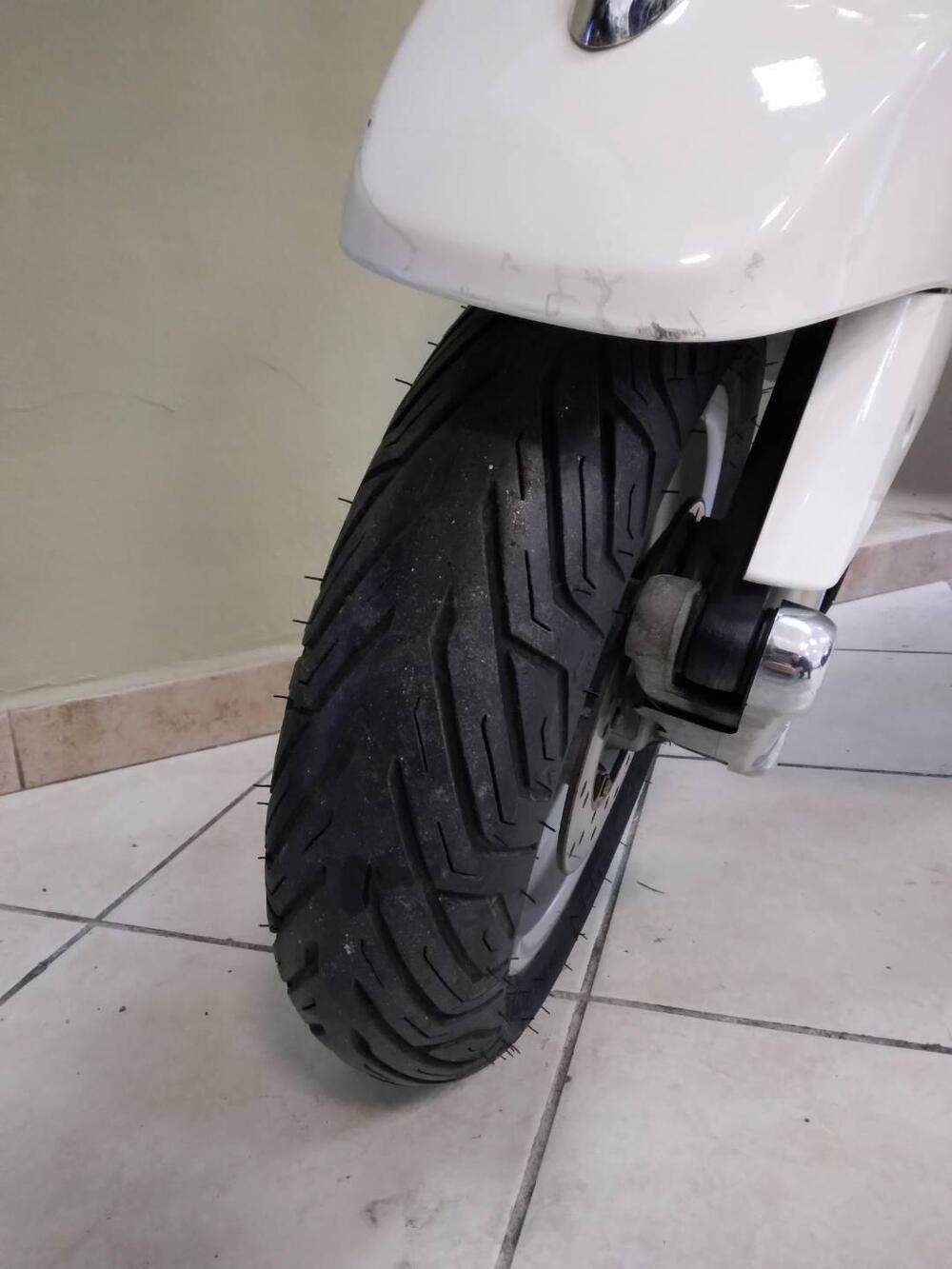 Vespa LX 125 3V (2012 - 14) (7)