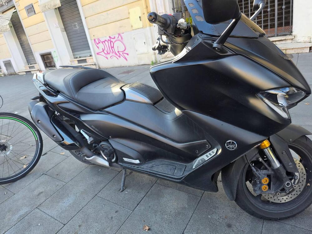 Yamaha T-Max 560 Tech Max (2020) (5)