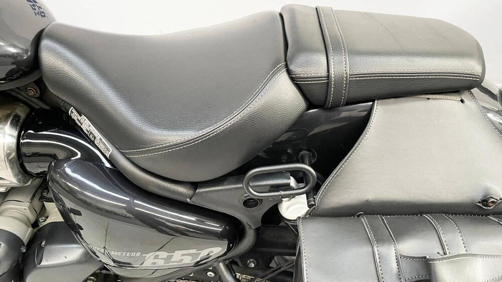 Royal Enfield Super Meteor 650 (2023 - 26) (10)