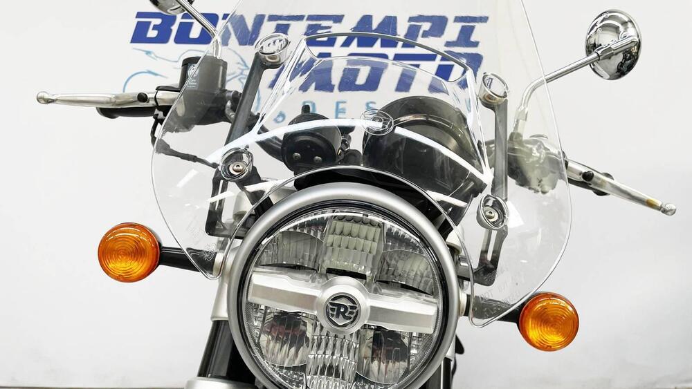 Royal Enfield Super Meteor 650 (2023 - 26) (17)