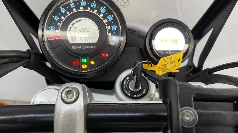 Royal Enfield Super Meteor 650 (2023 - 26) (15)