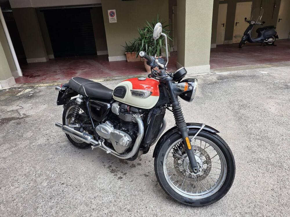 Triumph Bonneville T100 (2017 - 20) (4)