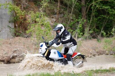 BMW Motorrad: nel 2025 meno moto vendute, ma il Gruppo &egrave; stabile