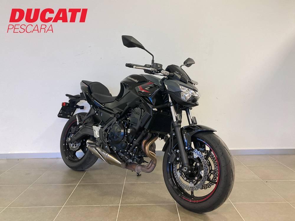 Kawasaki Z 650 (2025 - 26) (2)