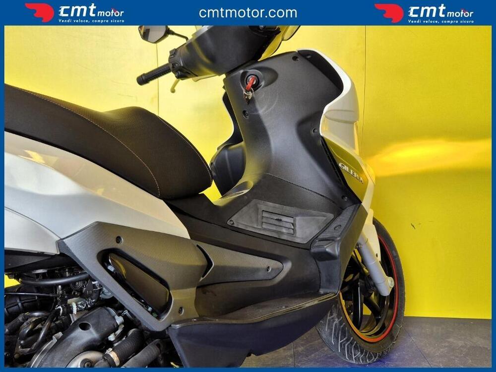 Gilera Runner 125 ST (2007 - 16) (8)