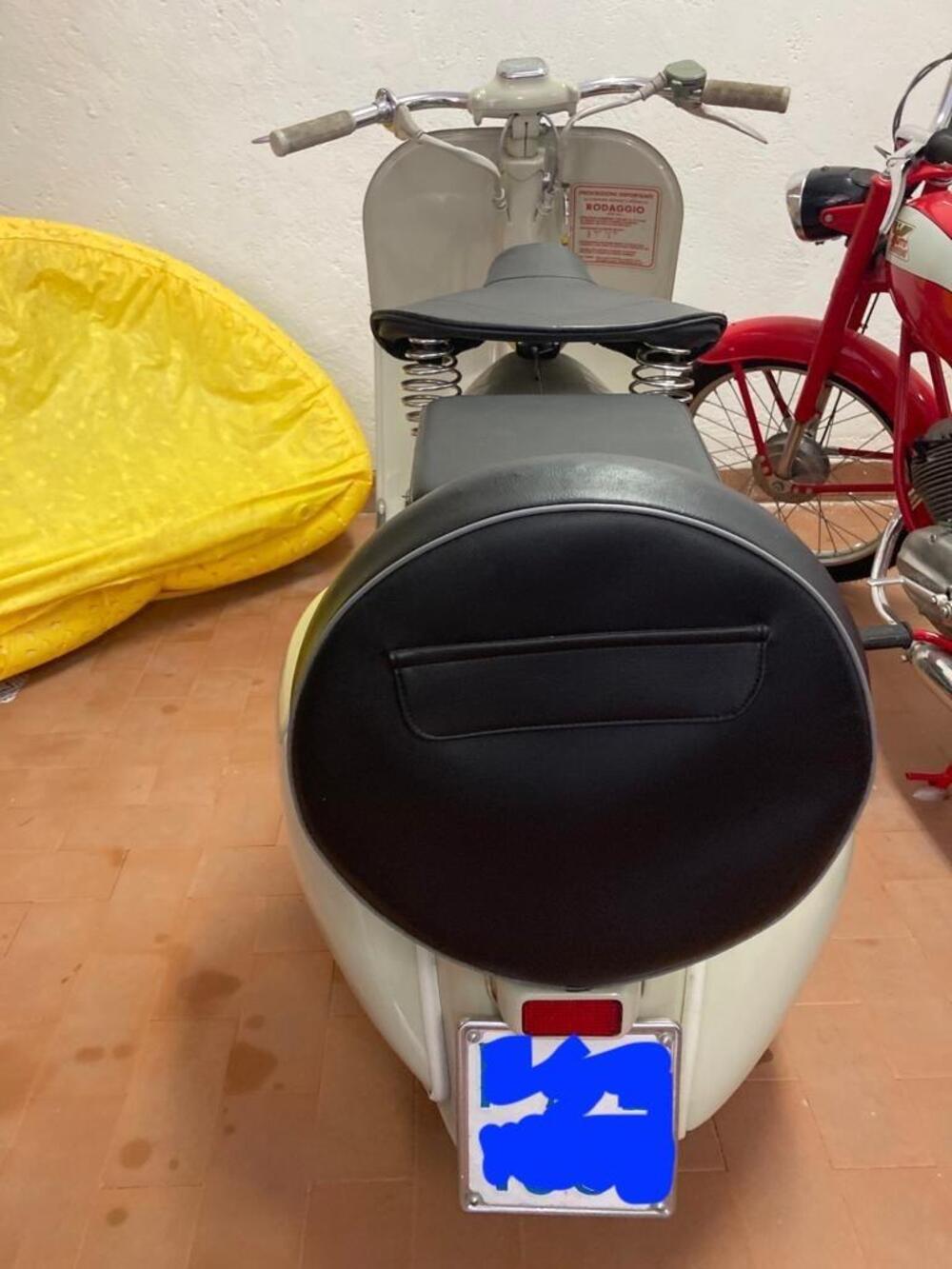 Vespa 125  faro basso (6)