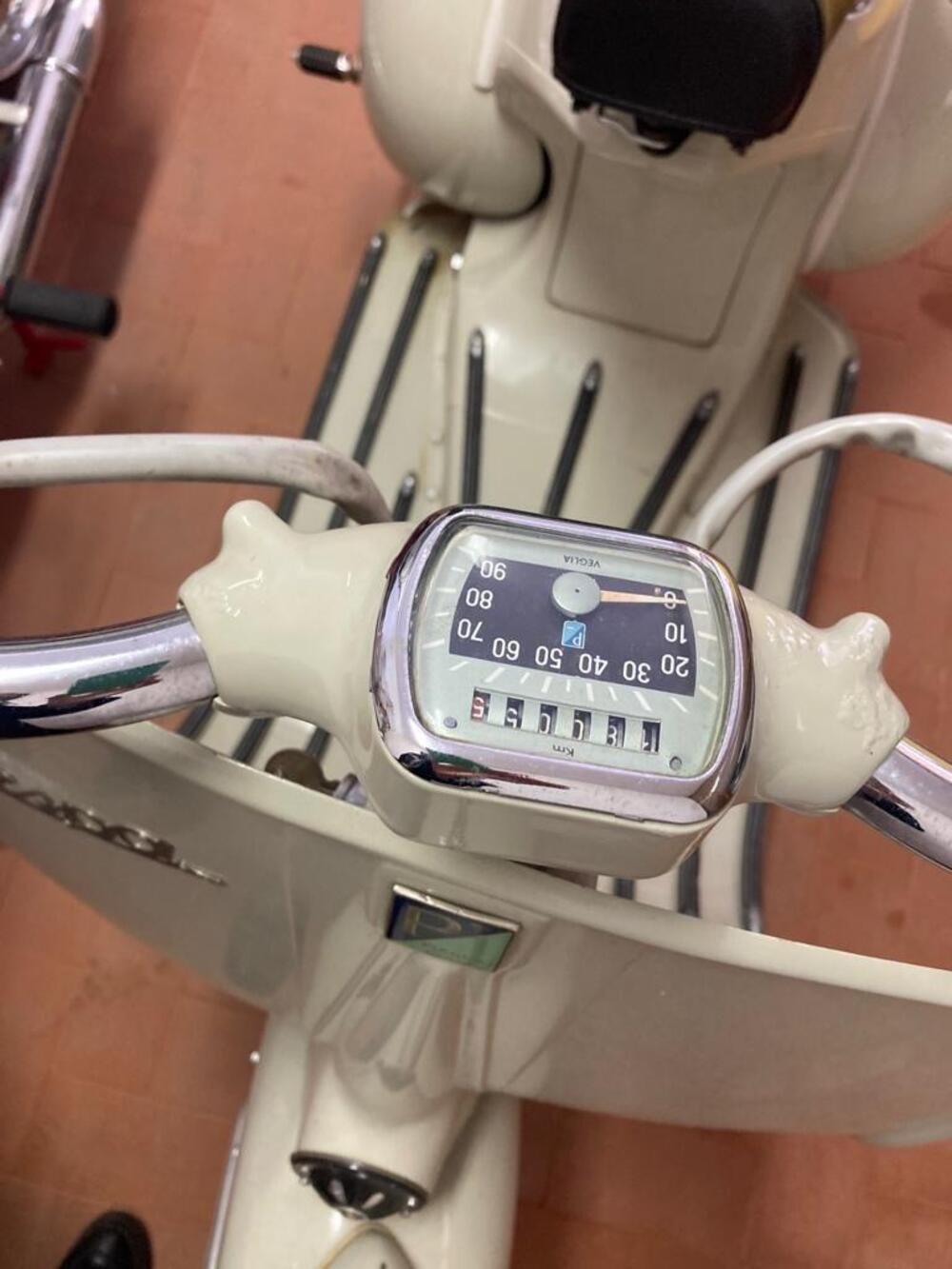 Vespa 125  faro basso (5)