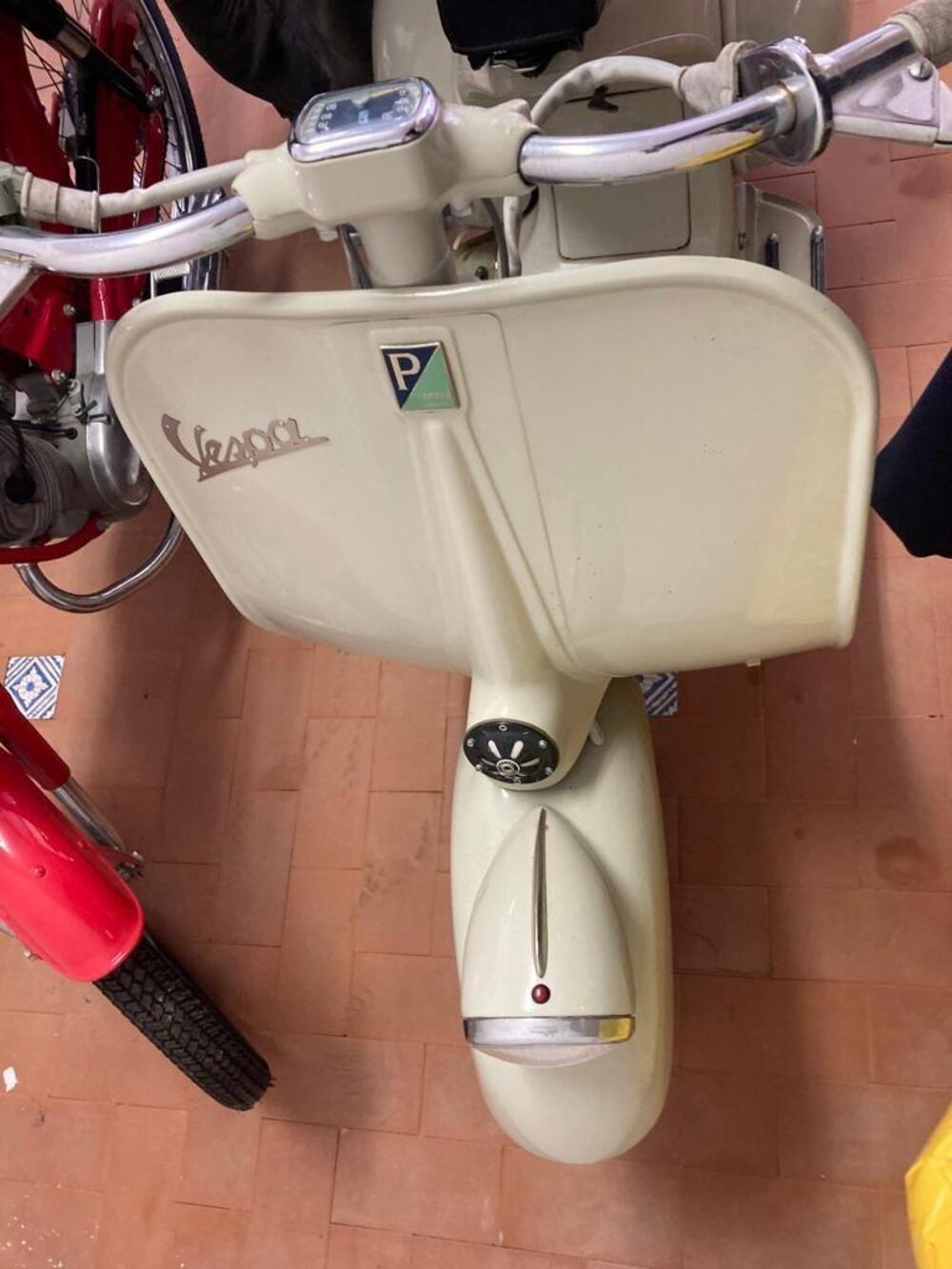 Vespa 125  faro basso (7)