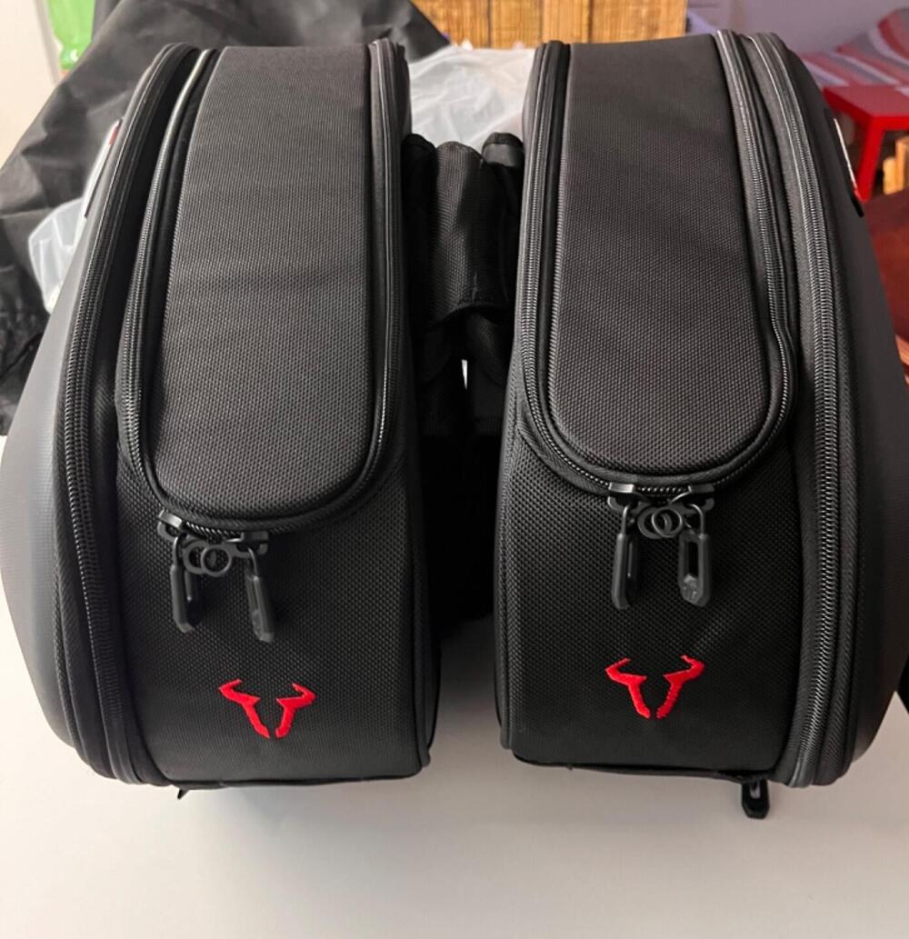 Borse laterali PRO BLAZE H Sw-Motech (3)