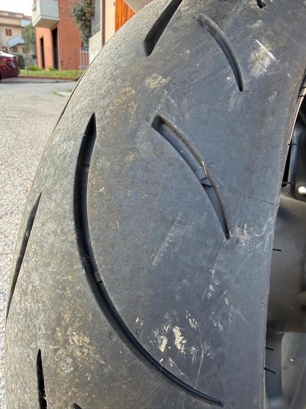 Triumph Street Triple (2007 - 12) (7)