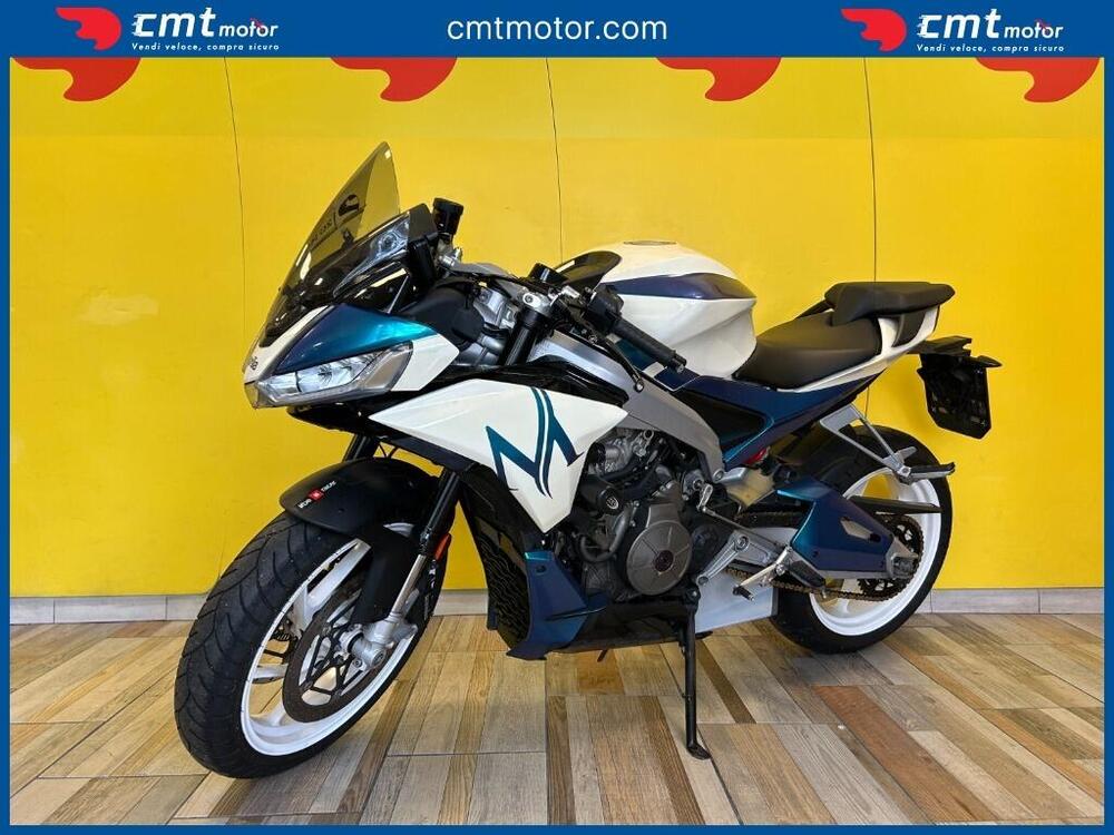 Aprilia Tuono 660 (2021 - 25) (2)