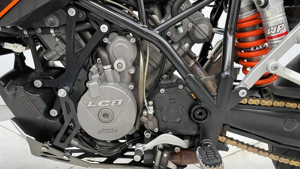 KTM 990 Supermoto (2007 - 08) (4)