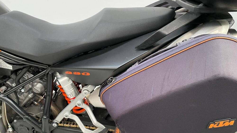 KTM 990 Supermoto (2007 - 08) (15)