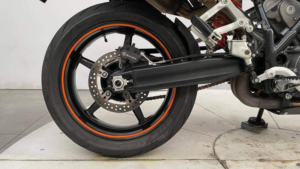 KTM 990 Supermoto (2007 - 08) (6)