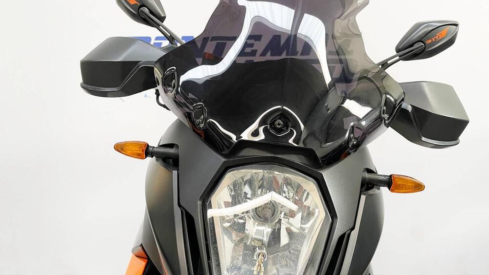 KTM 990 Supermoto (2007 - 08) (17)