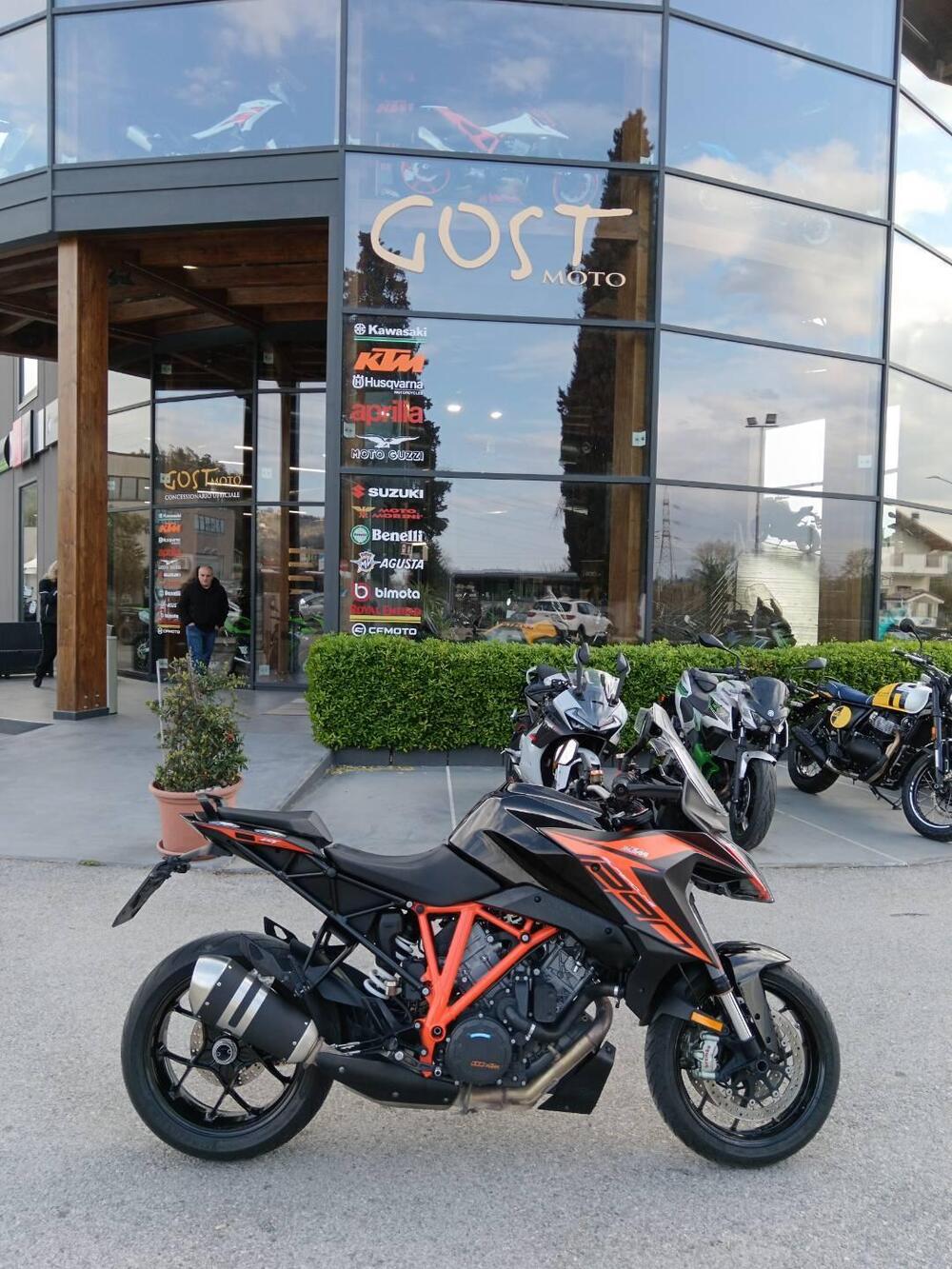 KTM 1290 Super Duke GT (2019 - 20)