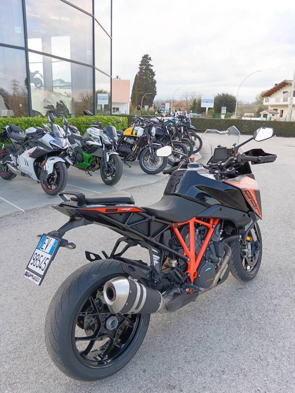 KTM 1290 Super Duke GT (2019 - 20) (5)