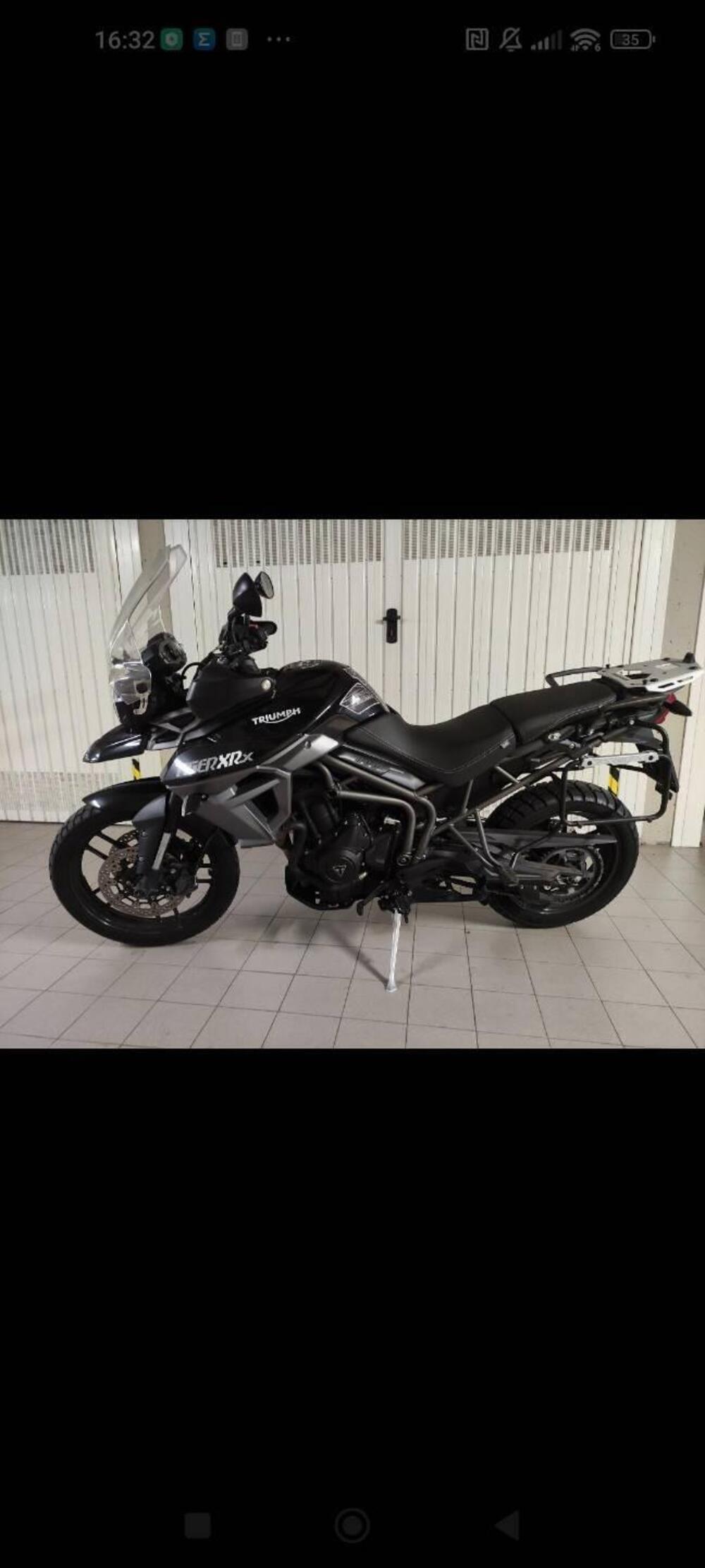 Triumph Tiger 800 XRx (2015 - 17) (2)