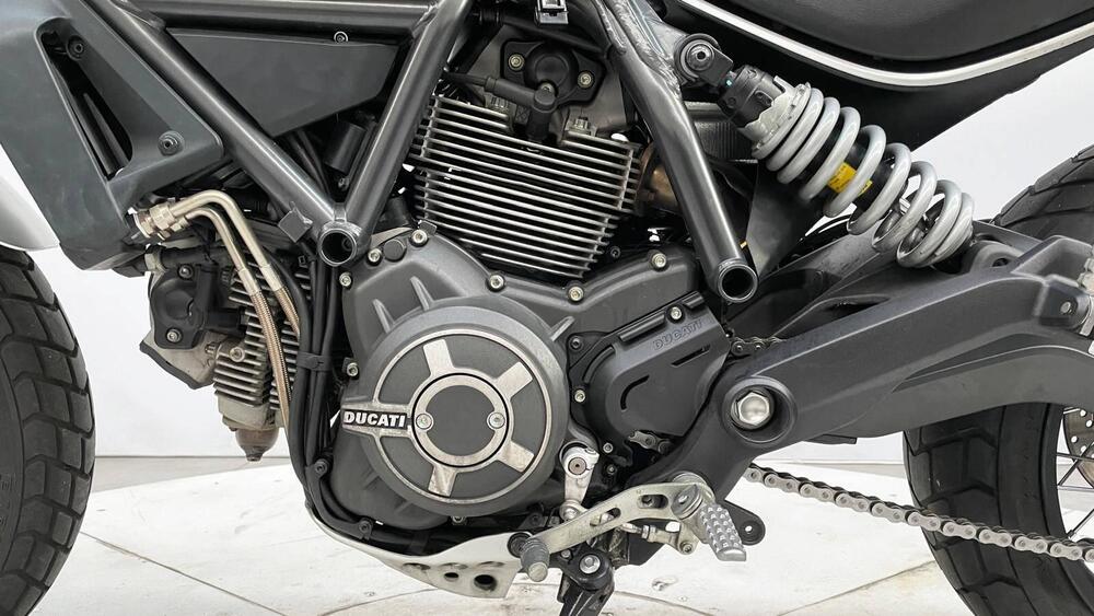 Ducati Scrambler 800 Classic (2015 - 16) (4)