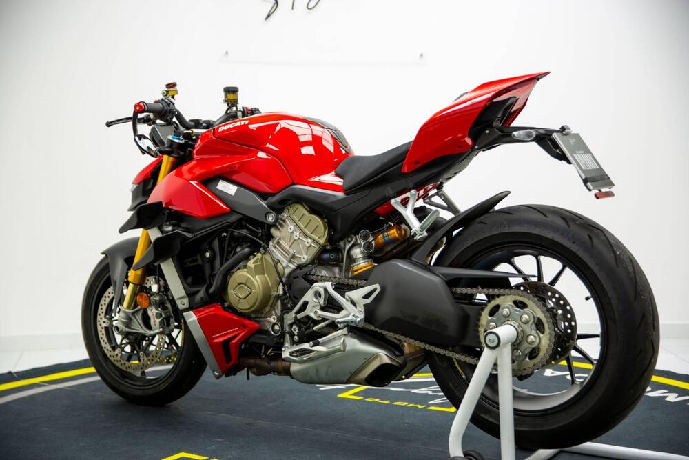 Ducati Streetfighter V4 1100 S (2020) (6)