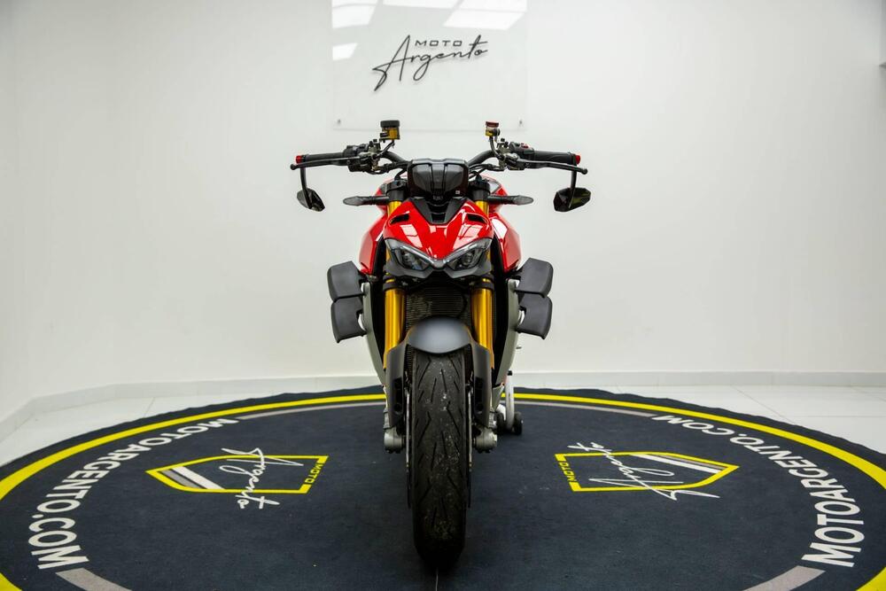 Ducati Streetfighter V4 1100 S (2020) (9)