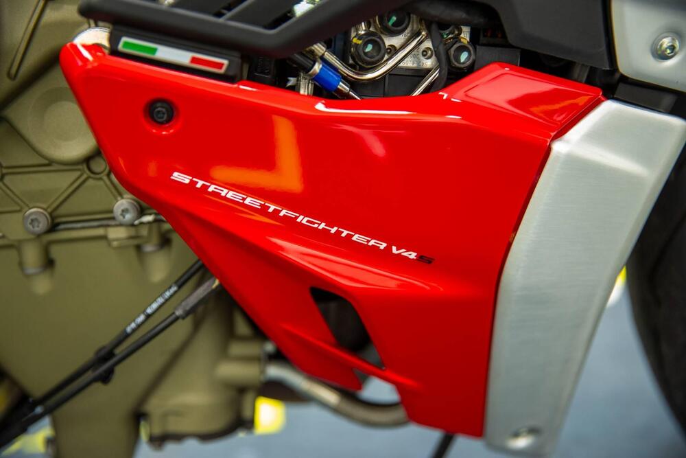 Ducati Streetfighter V4 1100 S (2020) (11)