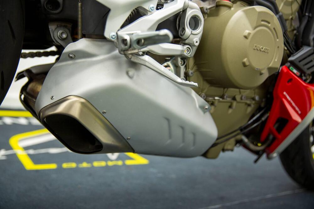 Ducati Streetfighter V4 1100 S (2020) (13)