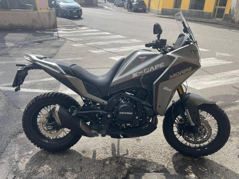 Moto Morini X-Cape 650 (2021 - 26) (2)