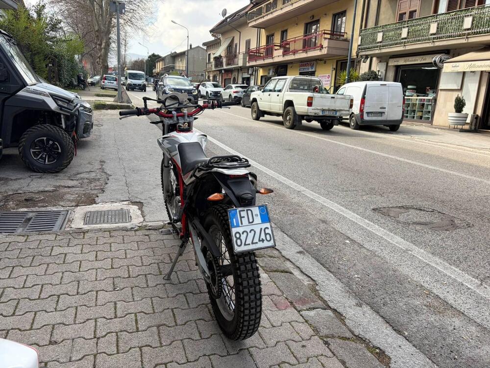 Betamotor Alp 200 (2021 - 25) (4)