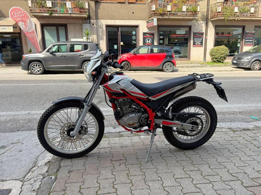 Betamotor Alp 200 (2021 - 25) (3)
